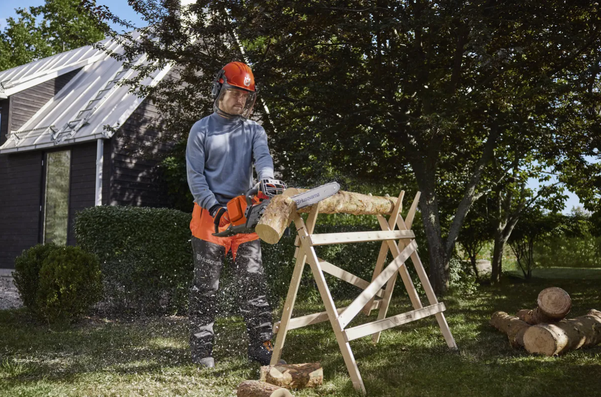 Husqvarna 240i​ bez akumulátoru a nabíječky