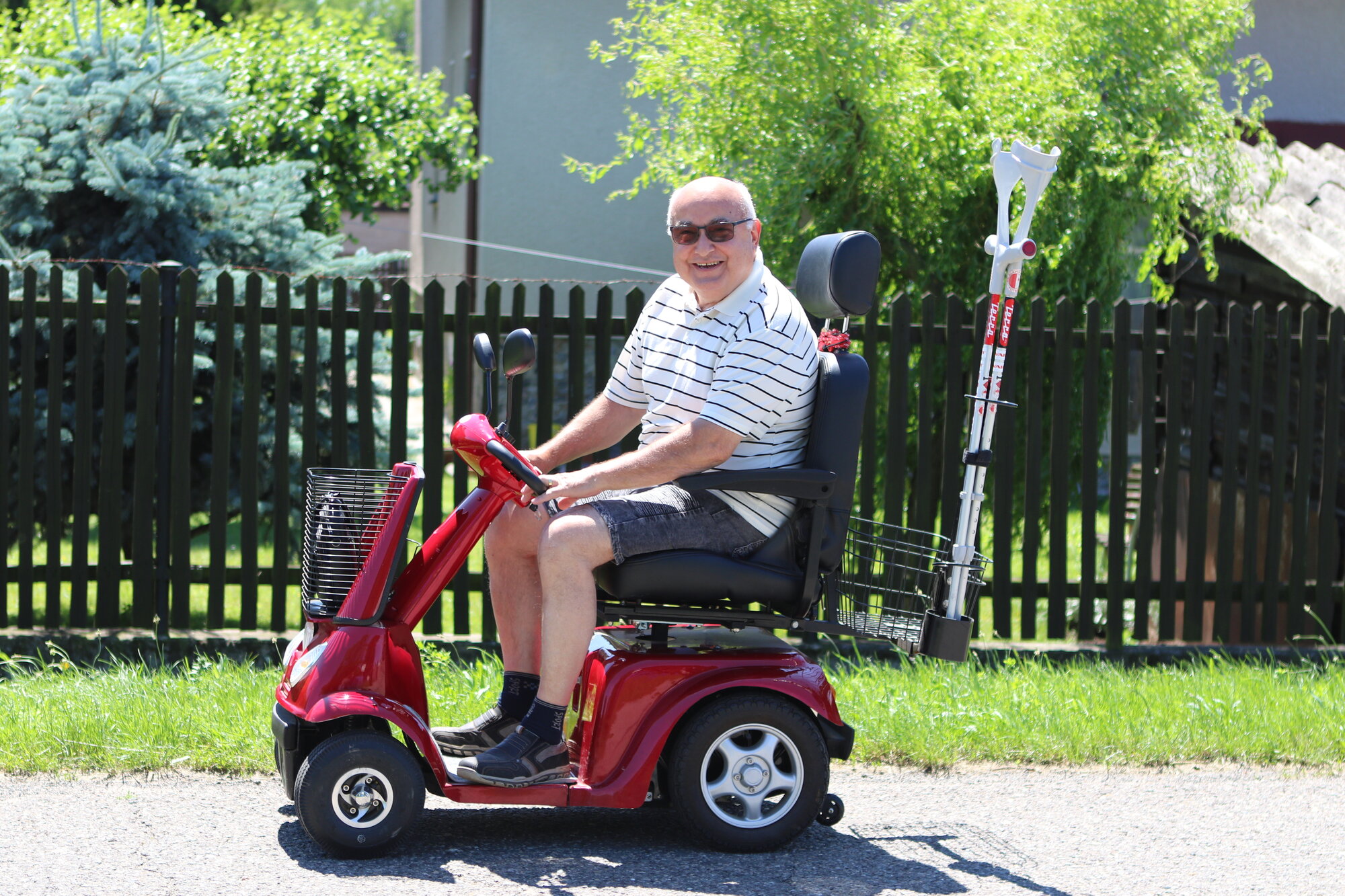 Elektrický invalidní a seniorský vozík SELVO 4800