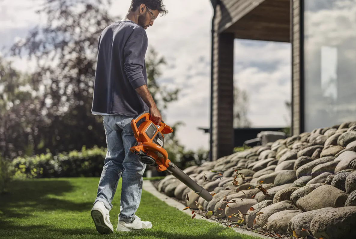 Husqvarna 120iBV bez akumulátoru a nabíječky