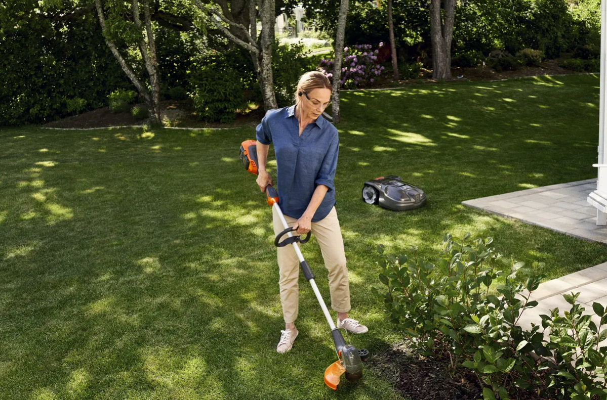 HUSQVARNA 110iL bez akumulátoru a nabíječky