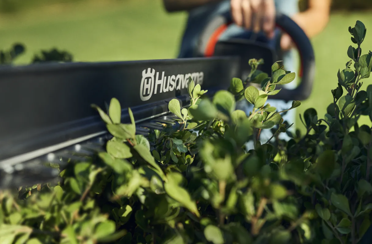 Husqvarna Aspire™ H50-P4A s akumulátorem a nabíječkou