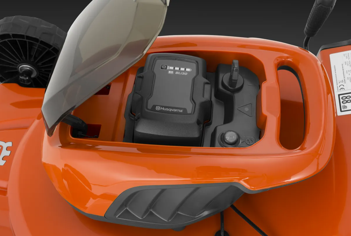 HUSQVARNA LC 142iS bez akumulátoru a nabíječky