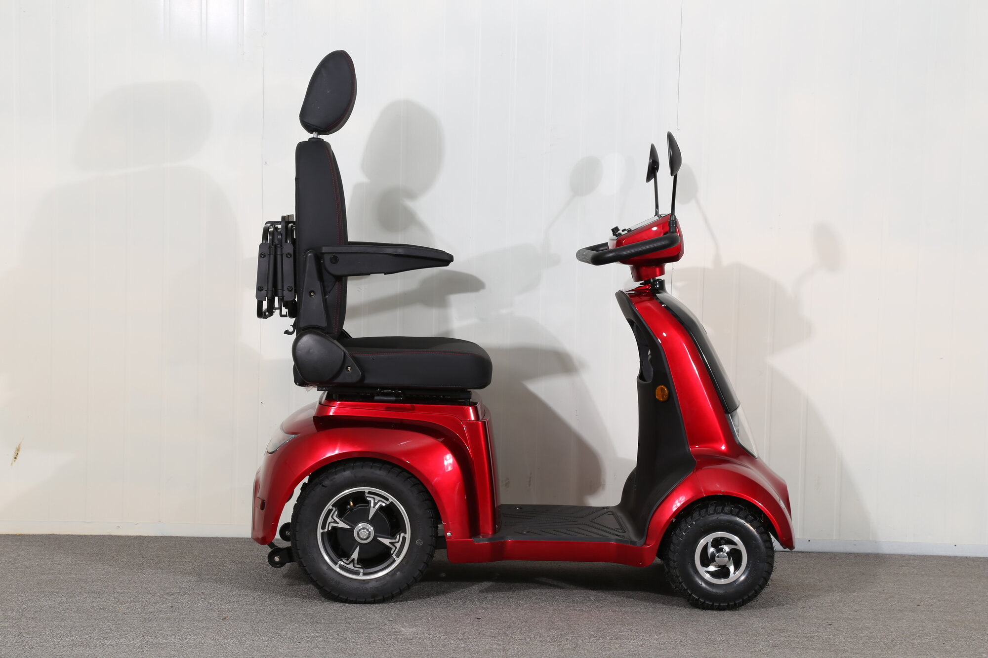 Elektrický invalidní a seniorský vozík Selvo 4810